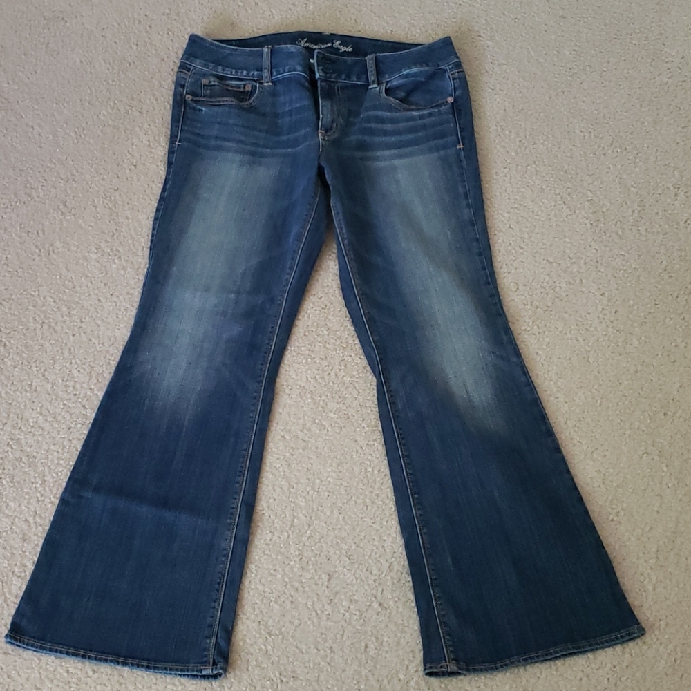 American eagle artist blue jeans